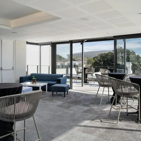 Protea Hotel By Marriott Cape Town Waterfront Breakwater Lodge-2